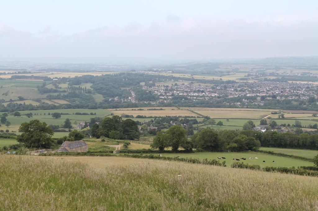 Roundhill Farmhouse Kelston Dış mekan fotoğraf